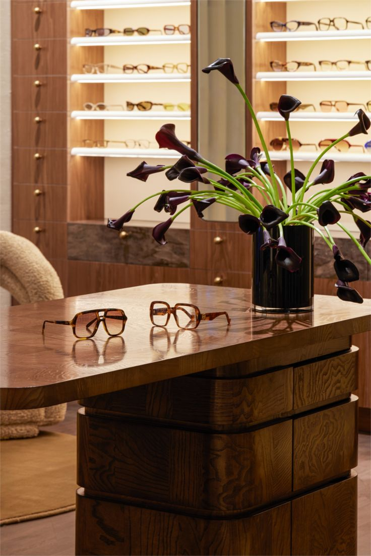 chiếu sáng showroom