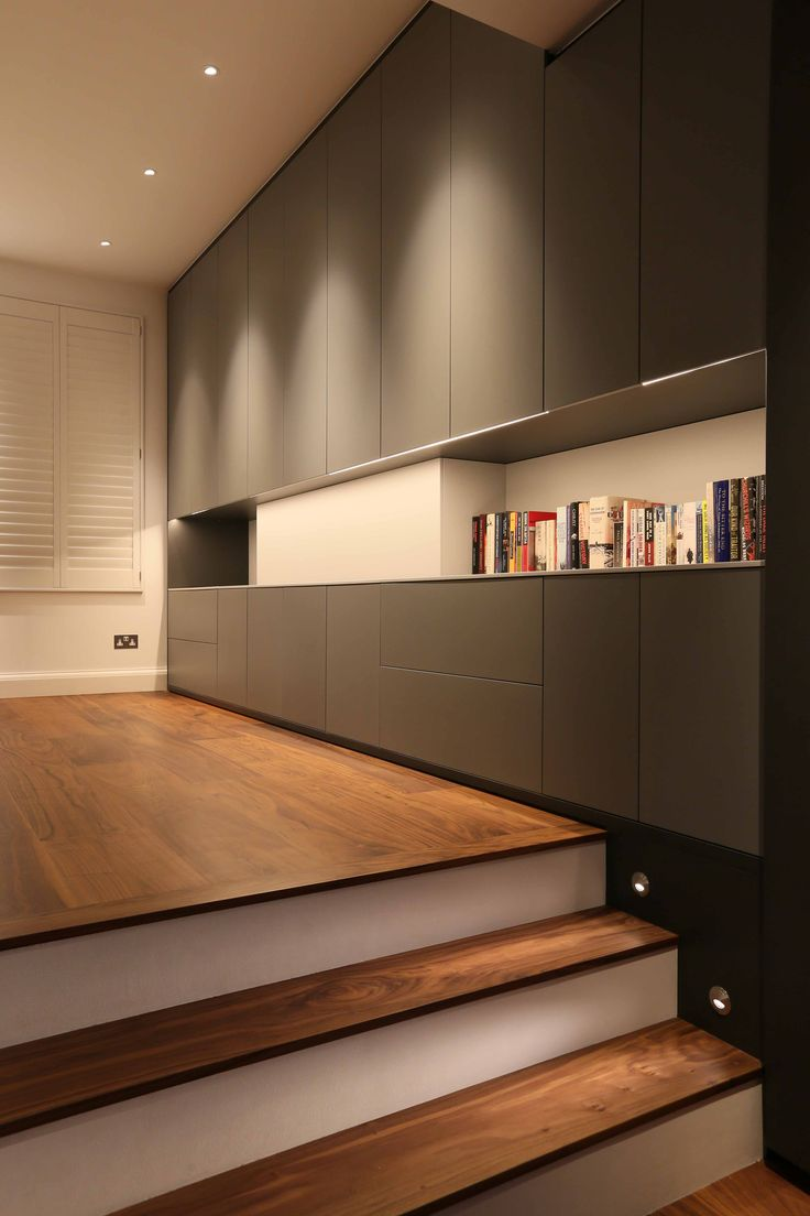 Hệ thống đèn âm trần downlight lắp đặt quá dày đặc trên trần thạch cao 